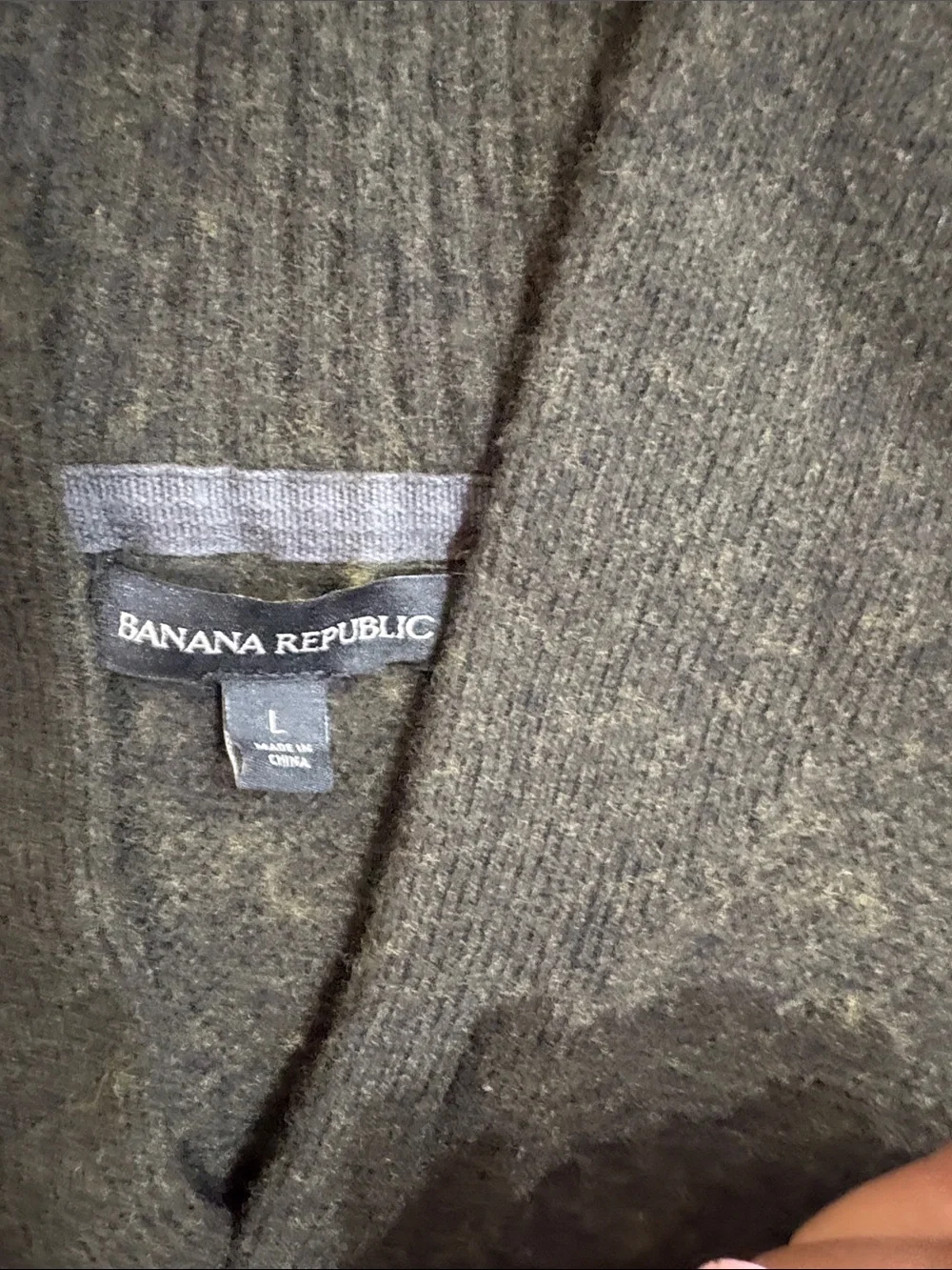 Men's Banana Republic Shawl Collar Pullover Sweater in Olive Green